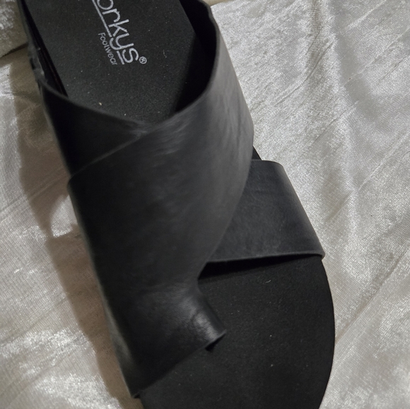 Corkys Black Leopard Platform Sandals Size 8 NWOB - Picture 3 of 9